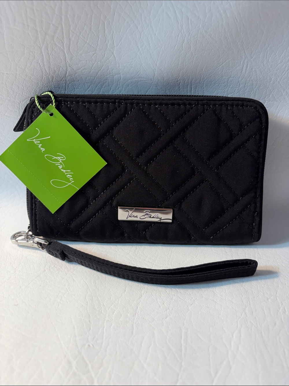 Vera Bradley NEW Quilted RFID Grab & Go Wristlet Classic Black Wallet